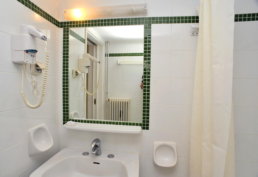 Sea Colours Rooms & Apartments แอร์มูโปลี ห้อง รูปภาพ