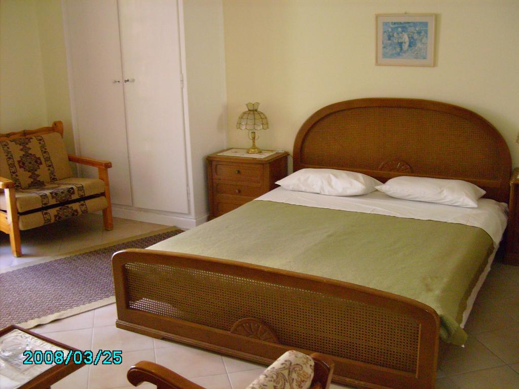 Sea Colours Rooms & Apartments แอร์มูโปลี ห้อง รูปภาพ