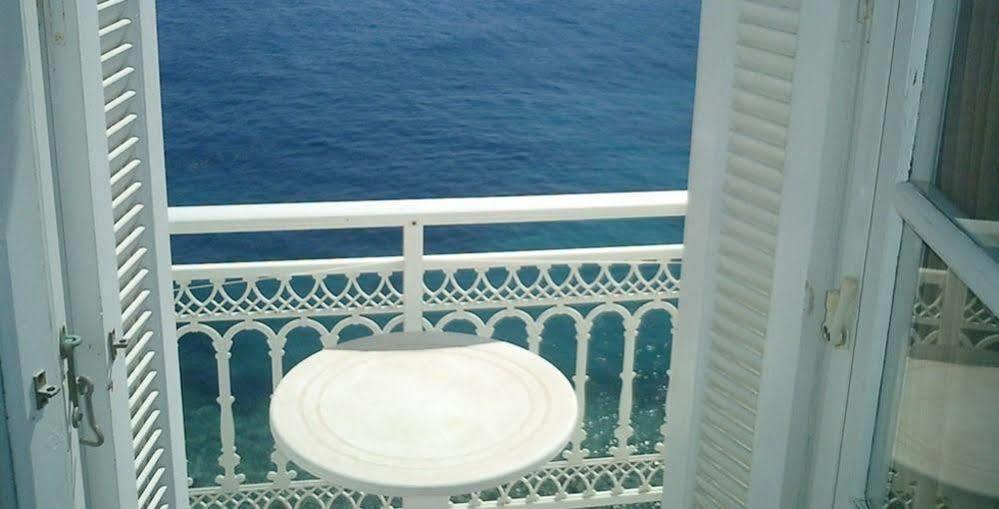 Sea Colours Rooms & Apartments แอร์มูโปลี ภายนอก รูปภาพ