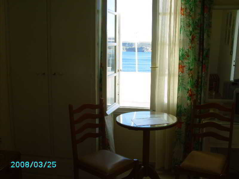Sea Colours Rooms & Apartments แอร์มูโปลี ภายนอก รูปภาพ
